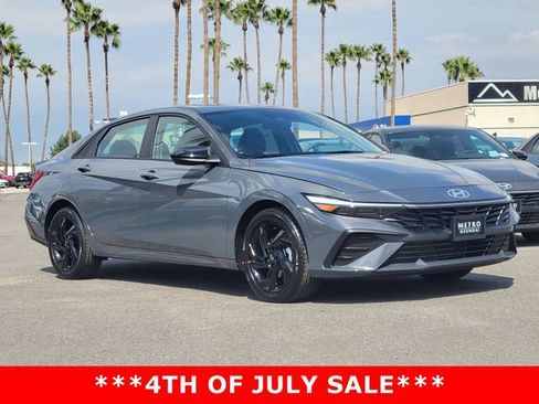 New 2026 Hyundai Elantra Sport FWD image 31
