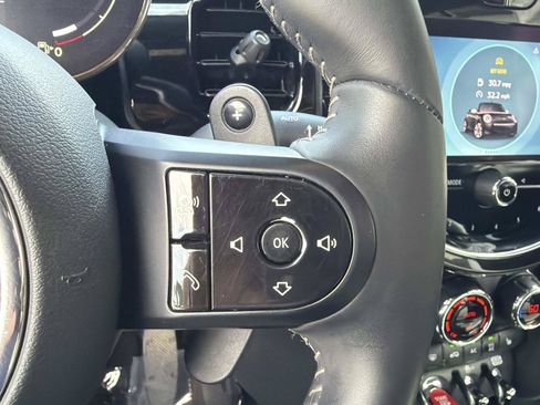 Used 2023 MINI Cooper S FWD image 14