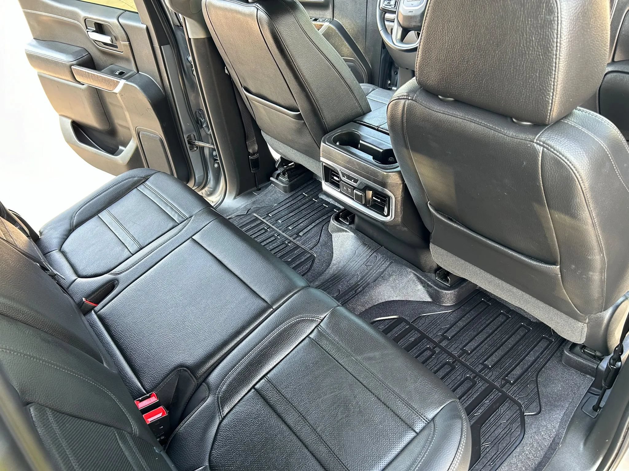 Used 2019 GMC Sierra 1500 Denali w/ Denali Ultimate Package AWD/4WD image 26