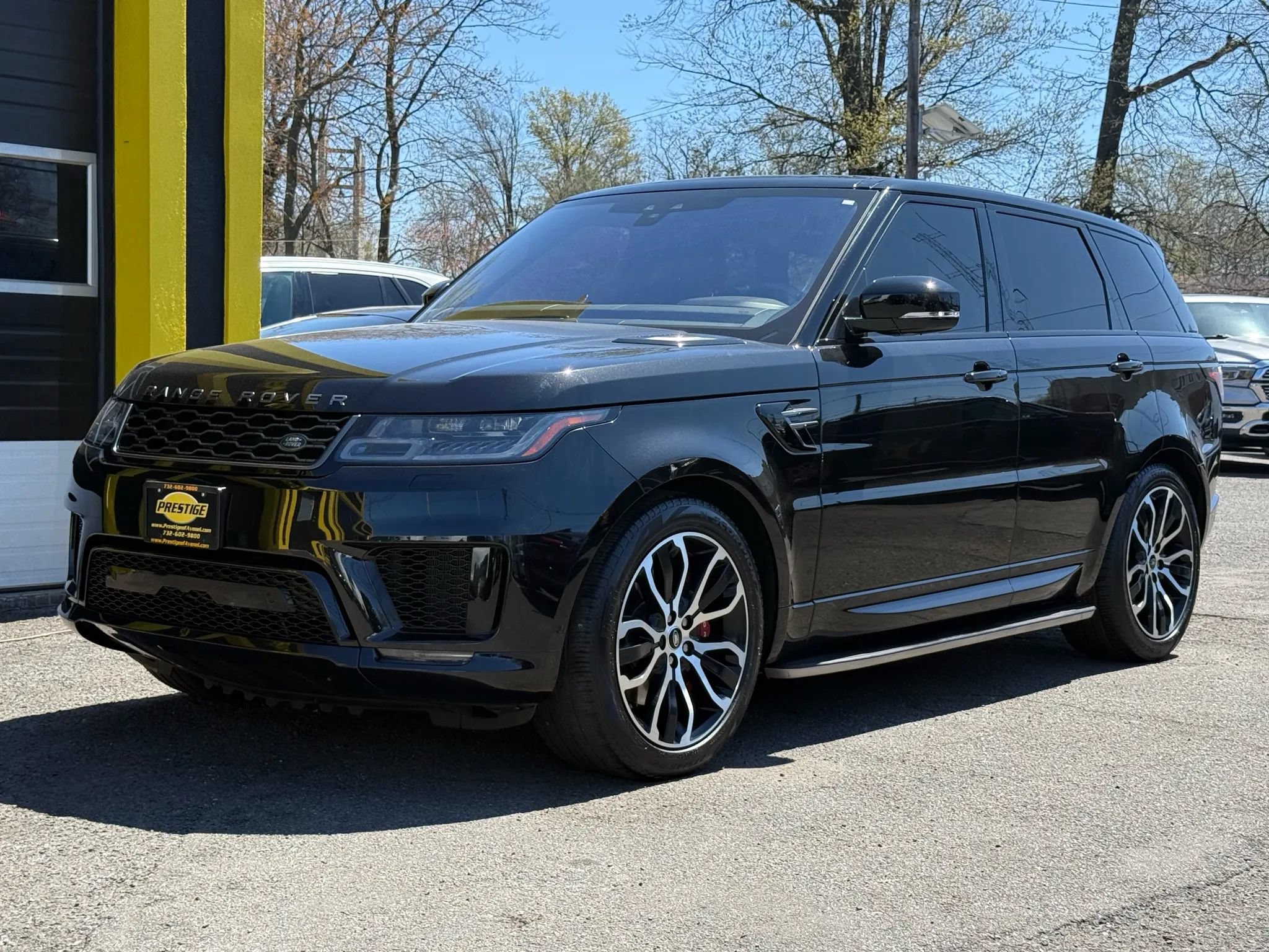 Used 2018 Land Rover Range Rover Sport Supercharged AWD/4WD image 3
