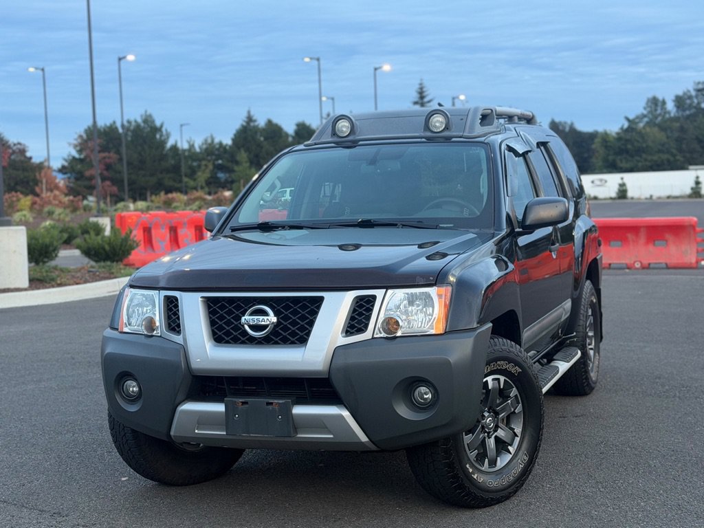 Used 2015 Nissan Xterra PRO-4X w/ Nevada Tow Package AWD/4WD image 1