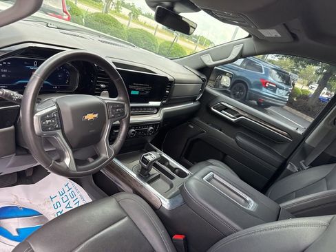 Used 2022 Chevrolet Silverado 1500 LTZ AWD/4WD image 20