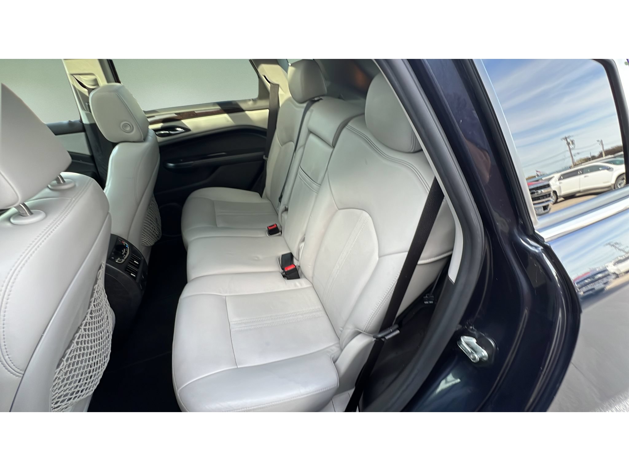 Used 2015 Cadillac SRX Premium AWD/4WD image 28