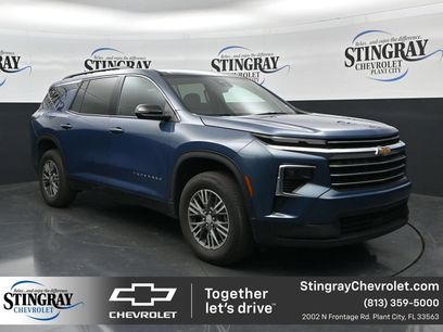 Certified 2025 Chevrolet Traverse LT