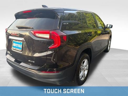 Used 2024 GMC Terrain SLE AWD/4WD image 8