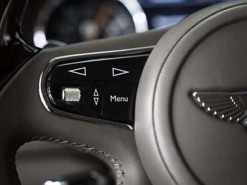 Used 2013 Bentley Mulsanne RWD image 44