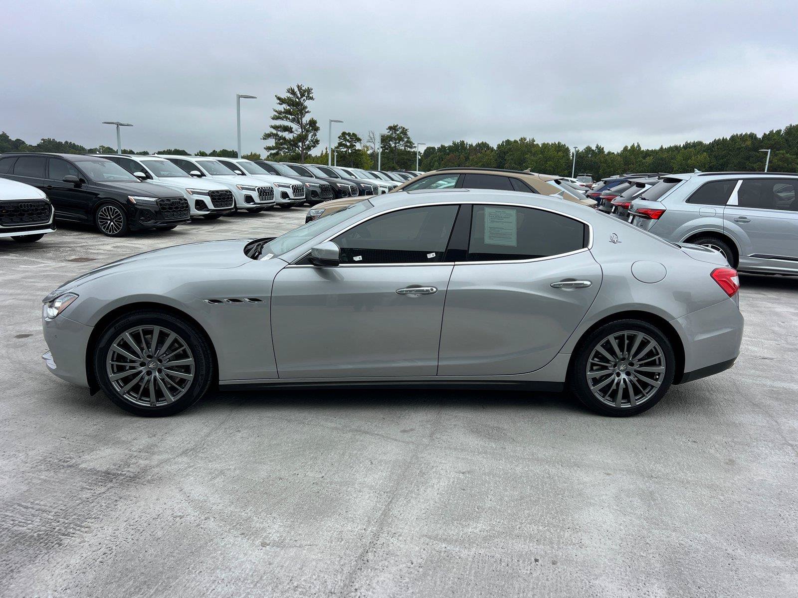 Used 2017 Maserati Ghibli S RWD image 8