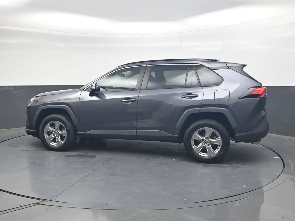 Used 2023 Toyota RAV4 XLE FWD image 7