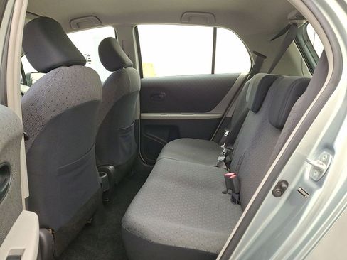 Used 2010 Toyota Yaris image 20