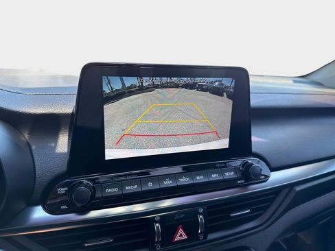 Used 2021 Kia Forte EX FWD image 22