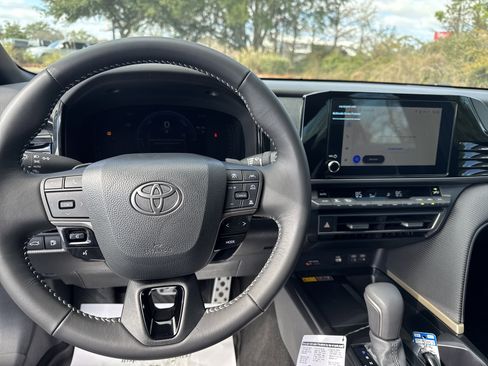 New 2026 Toyota Camry SE image 16