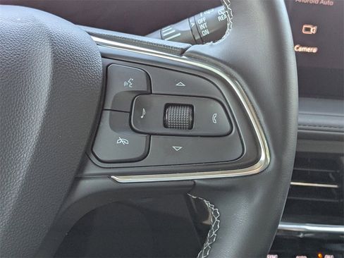 Used 2025 Buick Encore GX Avenir w/ Avenir Technology Package image 34