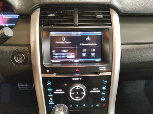 Used 2014 Ford Edge Sport w/ Driver Entry Package image 25