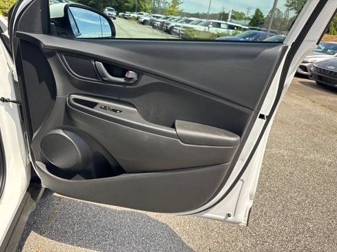 Used 2023 Hyundai Kona SEL w/ Cargo Package AWD/4WD image 14