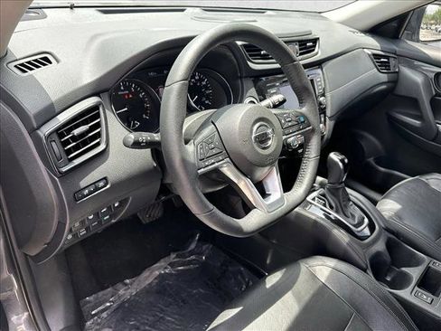 Used 2019 Nissan Rogue SL AWD/4WD image 10