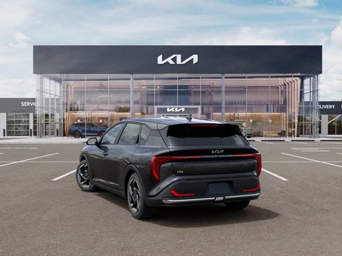 New 2026 Kia K4 EX FWD image 4