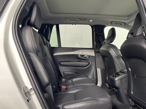 Used 2024 Volvo XC90 B6 Ultimate AWD/4WD image 13