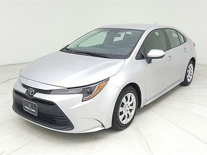 Used 2024 Toyota Corolla LE