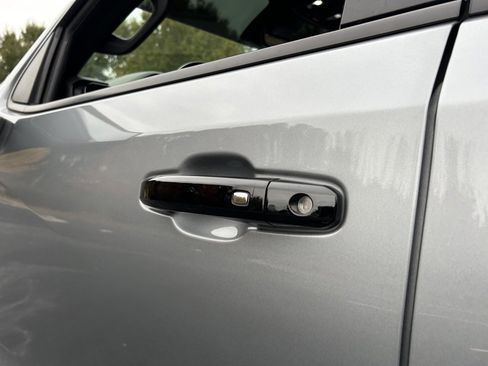 Used 2023 Chevrolet Silverado 1500 ZR2 w/ Technology Package image 31