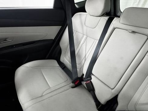 Used 2025 Hyundai Tucson SEL AWD/4WD image 14