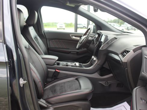 Used 2024 Ford Edge ST-Line AWD/4WD image 26