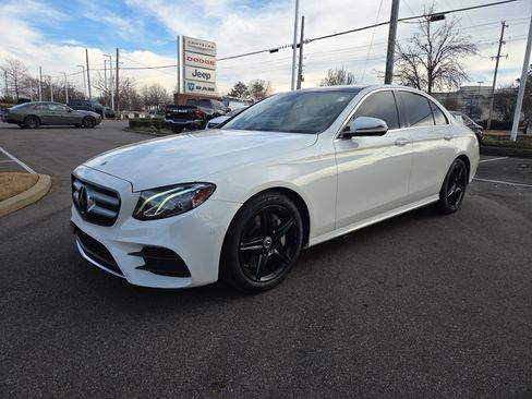 Used 2018 Mercedes-Benz E 300 image 1