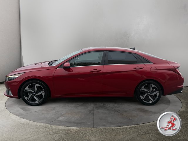 Used 2021 Hyundai Elantra Limited FWD image 4
