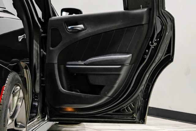 Used 2022 Dodge Charger Scat Pack w/ Harman/Kardon Audio Group RWD image 45