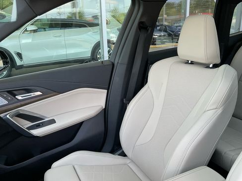 Used 2023 BMW X1 xDrive28i w/ Premium Package AWD/4WD image 28