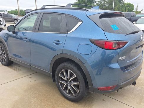 Used 2018 MAZDA CX-5 Touring w/ Preferred Equipment Package AWD/4WD image 3