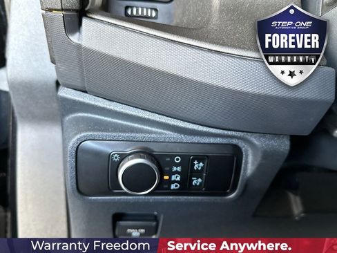 Used 2024 Ford Bronco Badlands w/ Sasquatch Package AWD/4WD image 17