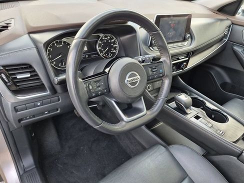 Used 2021 Nissan Rogue SL FWD image 10