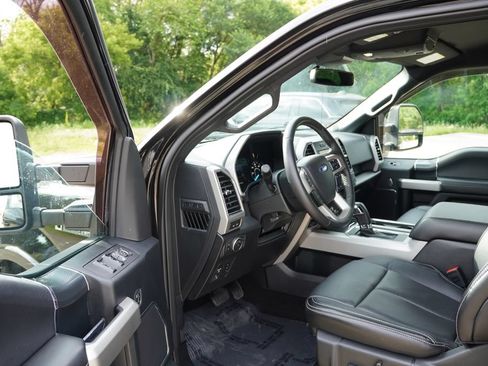 Certified 2019 Ford F150 Lariat AWD/4WD image 16