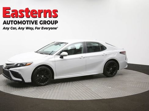 Used 2024 Toyota Camry SE image 58