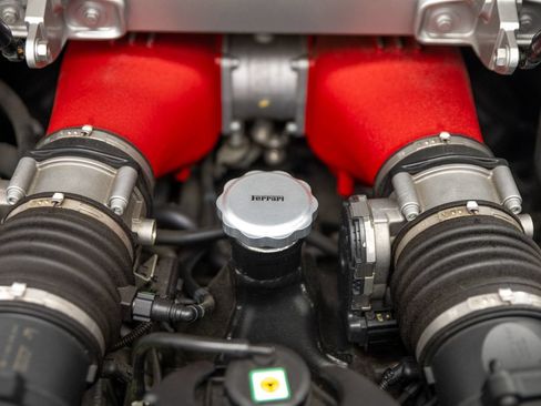 Used 2012 Ferrari 458 Spider RWD image 53