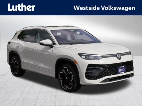 Certified 2025 Volkswagen Tiguan SEL R-Line AWD/4WD image 1