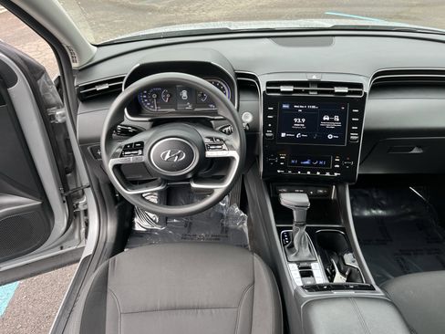 Certified 2024 Hyundai Tucson SEL image 11