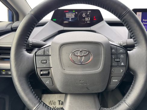 Used 2023 Toyota Prius XLE image 18