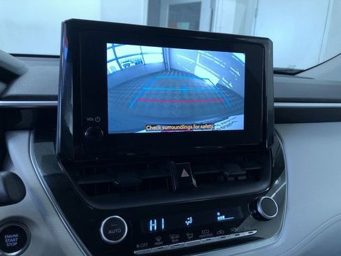 Certified 2023 Toyota Corolla Cross LE image 26