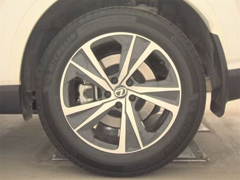 Used 2024 Lexus RX 350 Premium w/ Accessory Package (Z1) image 13