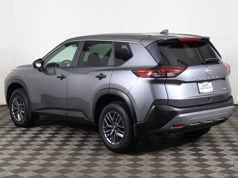 Used 2023 Nissan Rogue S AWD/4WD image 6