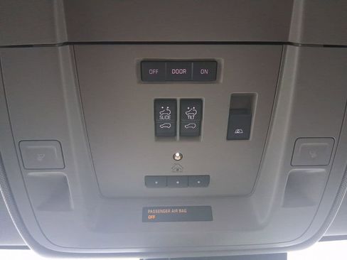 Used 2018 GMC Sierra 1500 SLT image 29