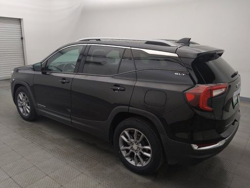Used 2022 GMC Terrain SLT FWD image 3