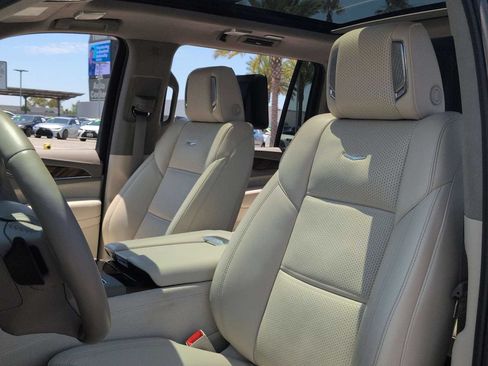 Certified 2024 Cadillac Escalade ESV Sport Platinum w/ LPO, ONYX Package AWD/4WD image 24