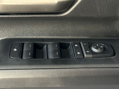 Certified 2025 Toyota Tacoma Trailhunter image 15