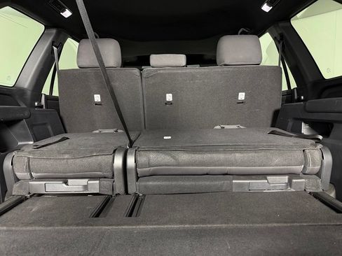 Used 2025 Toyota Sequoia SR5 AWD/4WD image 20
