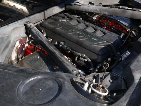 Used 2022 Chevrolet Corvette Stingray Coupe w/ Z51 Performance Package image 18