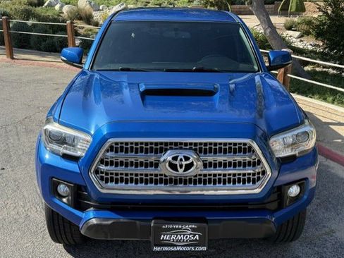 Used 2016 Toyota Tacoma 4x4 Double Cab image 24
