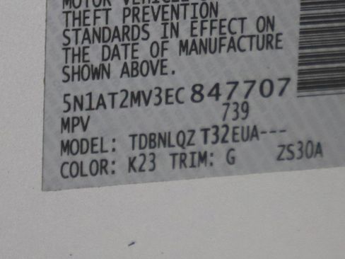 Used 2014 Nissan Rogue SV image 28