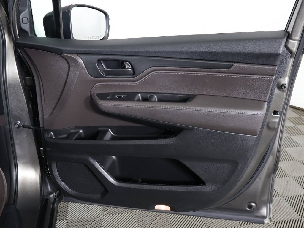 Used 2021 Honda Odyssey EX-L image 27